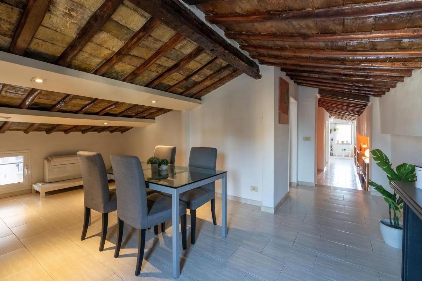 15 Min From Piazza Venezia Skyline Sanctuary In Trastevere Zewnętrze zdjęcie